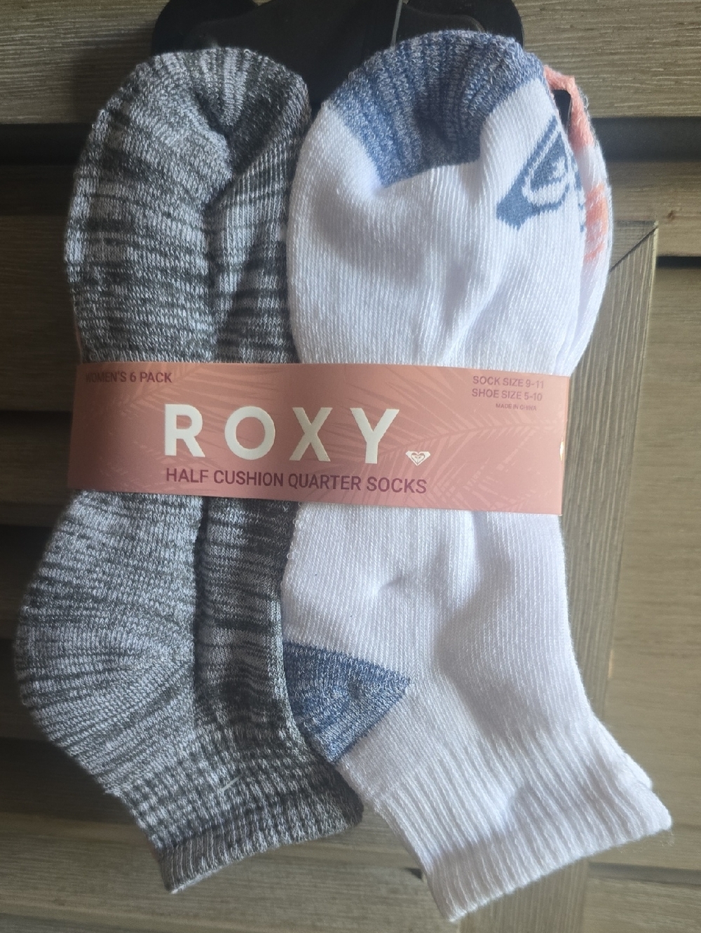 Roxy Women's Quarter Socks - White, Gray & Blue (6 Pack).